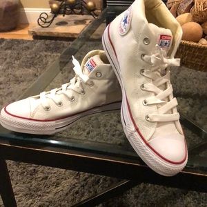 Men’s Converse sneakers